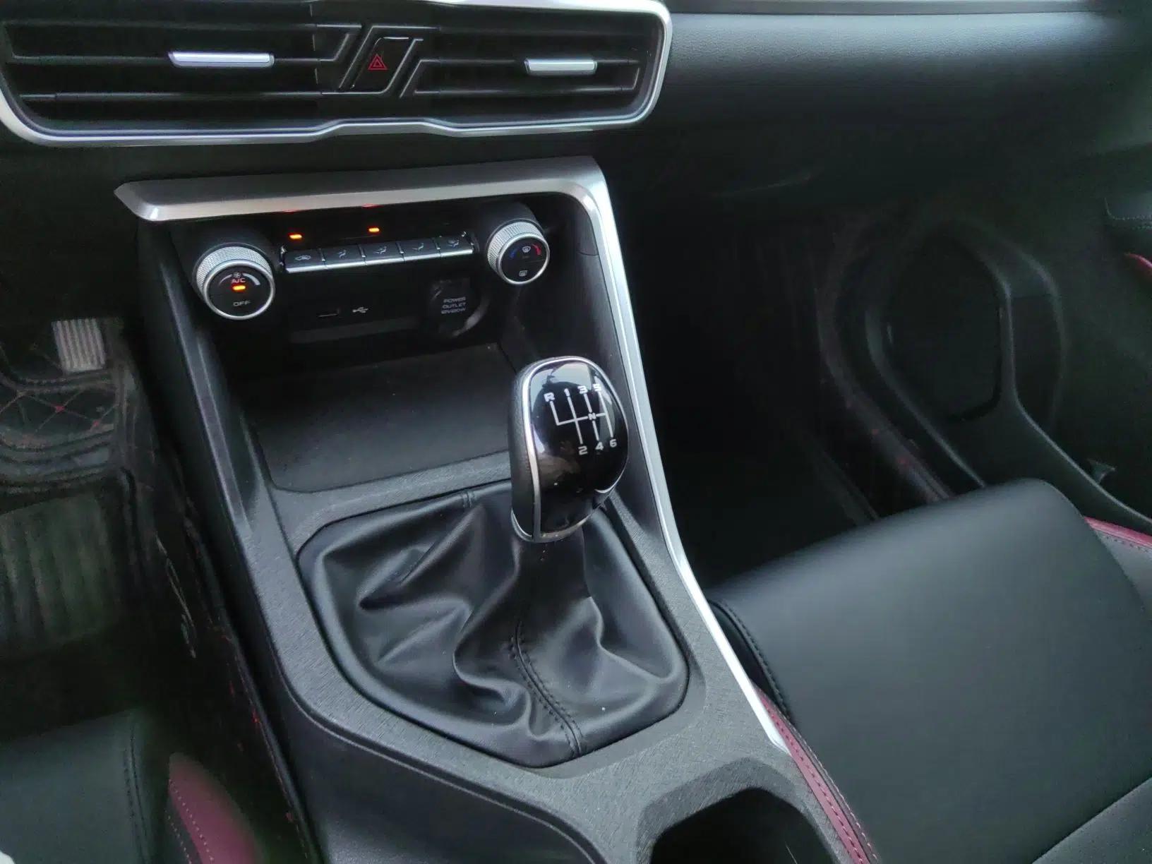 Geely Auto Coolray 2020 240T Manual Archer — миниатюра 22