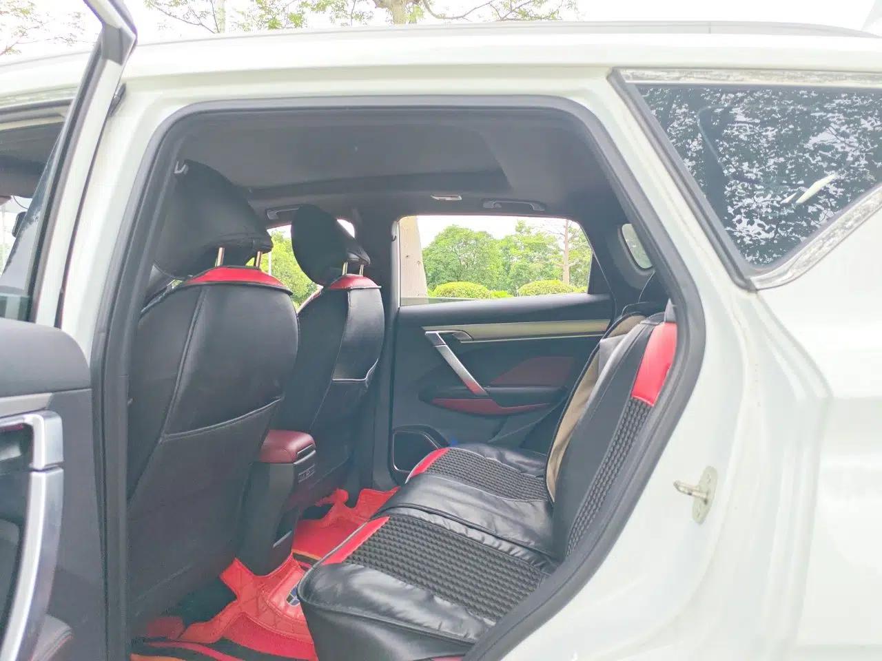 Geely Auto Coolray 2020 PRO 260T DCT Knight — миниатюра 17