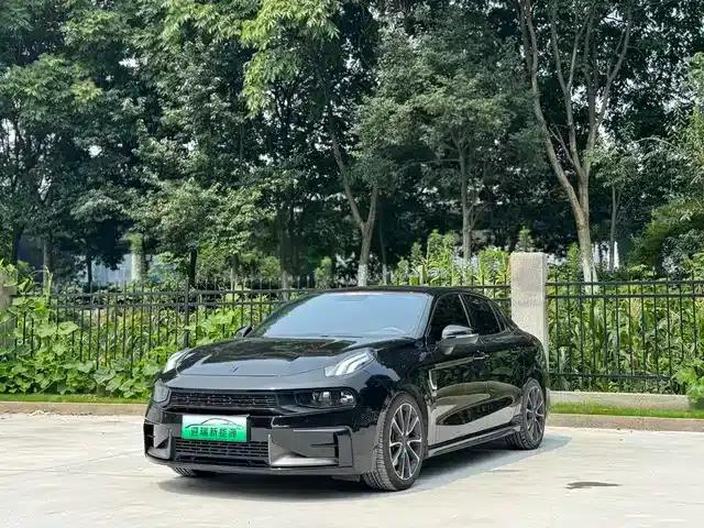 Lynk & Co 03 PHEV 2021 1.5T
