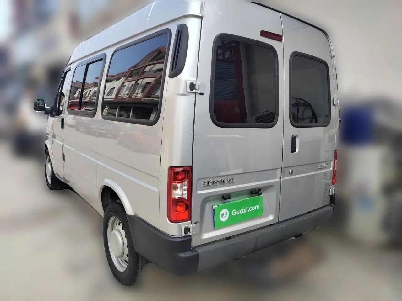 JMC Transit 2021 2.8T Space King Standard Version Short Wheelbase Mid-Height Roof 6-Seater Diesel Euro VI JX493 — миниатюра 4