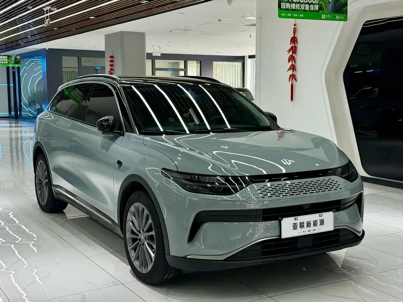 Leapmotor C11 2024 Range Extended 300 Premium Edition — миниатюра 3