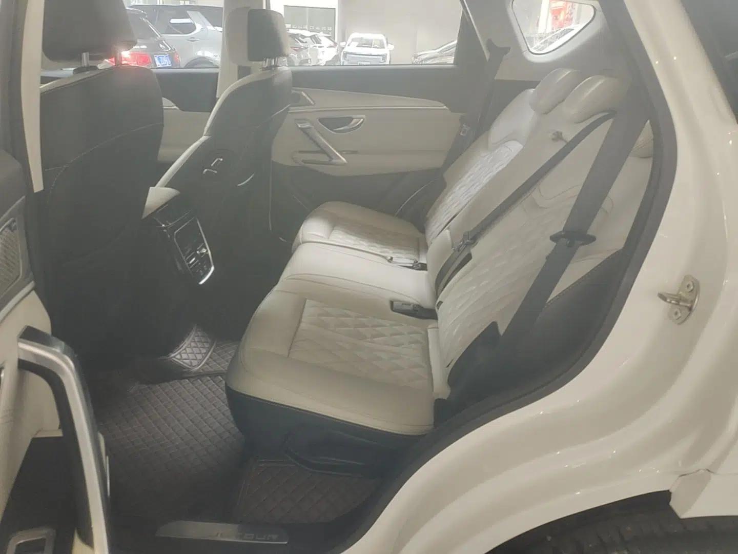 JETOUR X70 2023 Zhuge 2.0T DCT Wolong 7-Seater — миниатюра 20