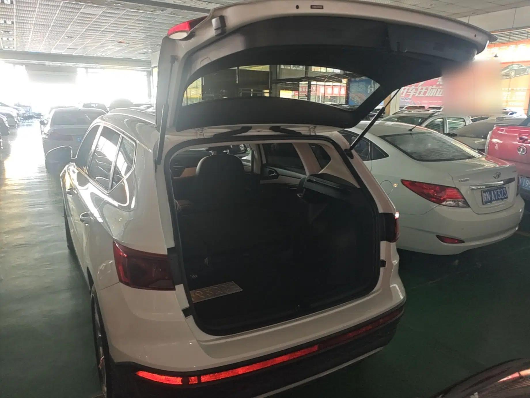 Jetta VS5 2023 280TSI Automatic Enjoyment Model — миниатюра 22