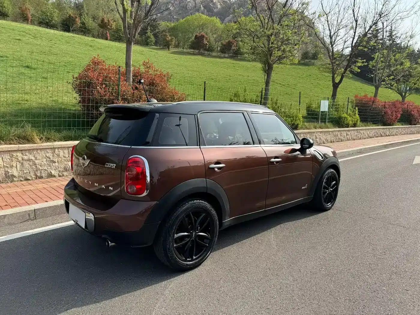 MINI COUNTRYMAN 2013 1.6T COOPER ALL4 Excitement — миниатюра 4