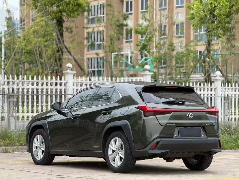 Lexus UX 2020 260h Explore & Adventure Edition — миниатюра 3