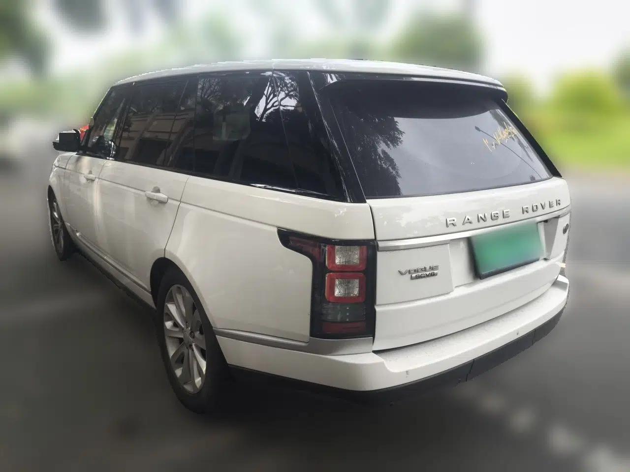 Land Rover Range 2017 3.0 SC V6 Vogue Extended Version — миниатюра 4