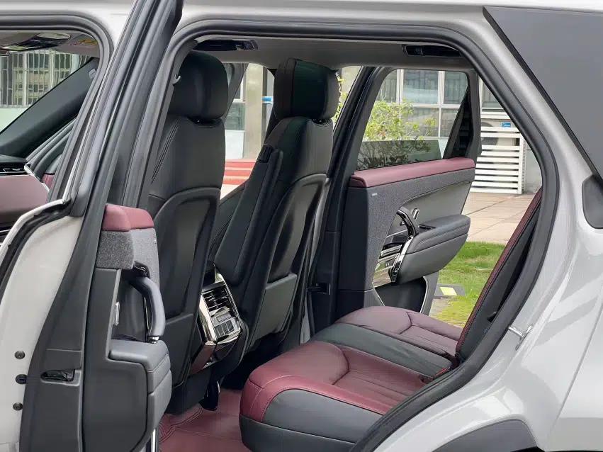 Land Rover Range Sport 2023 400PS Dynamic SE — миниатюра 16