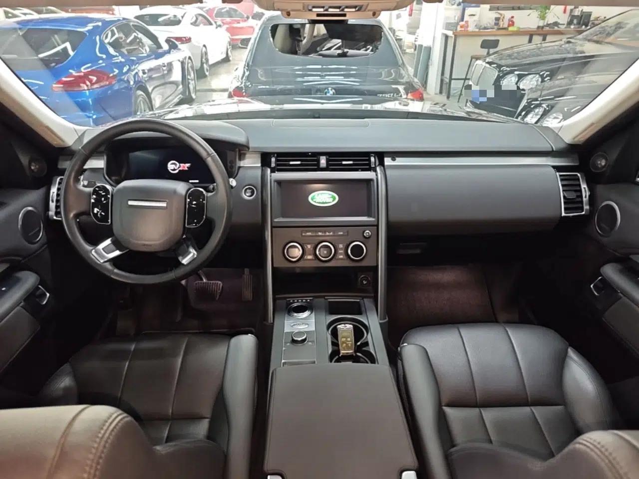Land Rover Discovery 2020 3.0 SC V6 30th Anniversary Special Edition — миниатюра 17