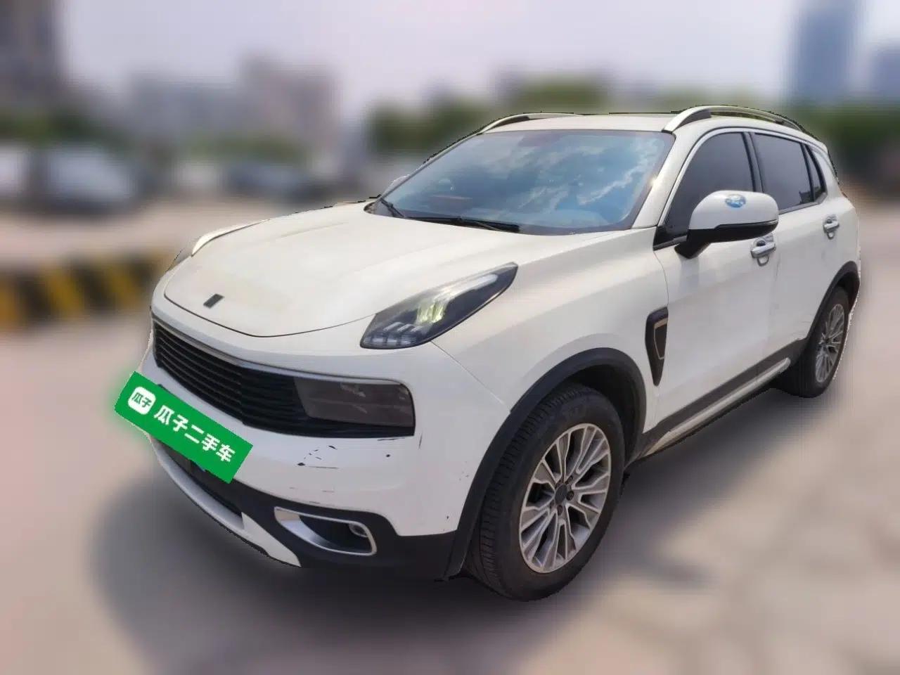 Lynk & Co 01 2018 2.0T Two-Wheel-Drive + Version — миниатюра 1