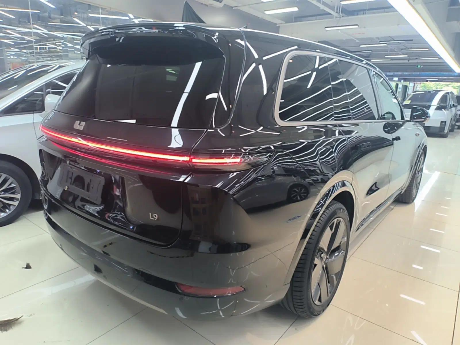 Li Auto L9 2025 Ultra Smart Refreshed Edition — миниатюра 6