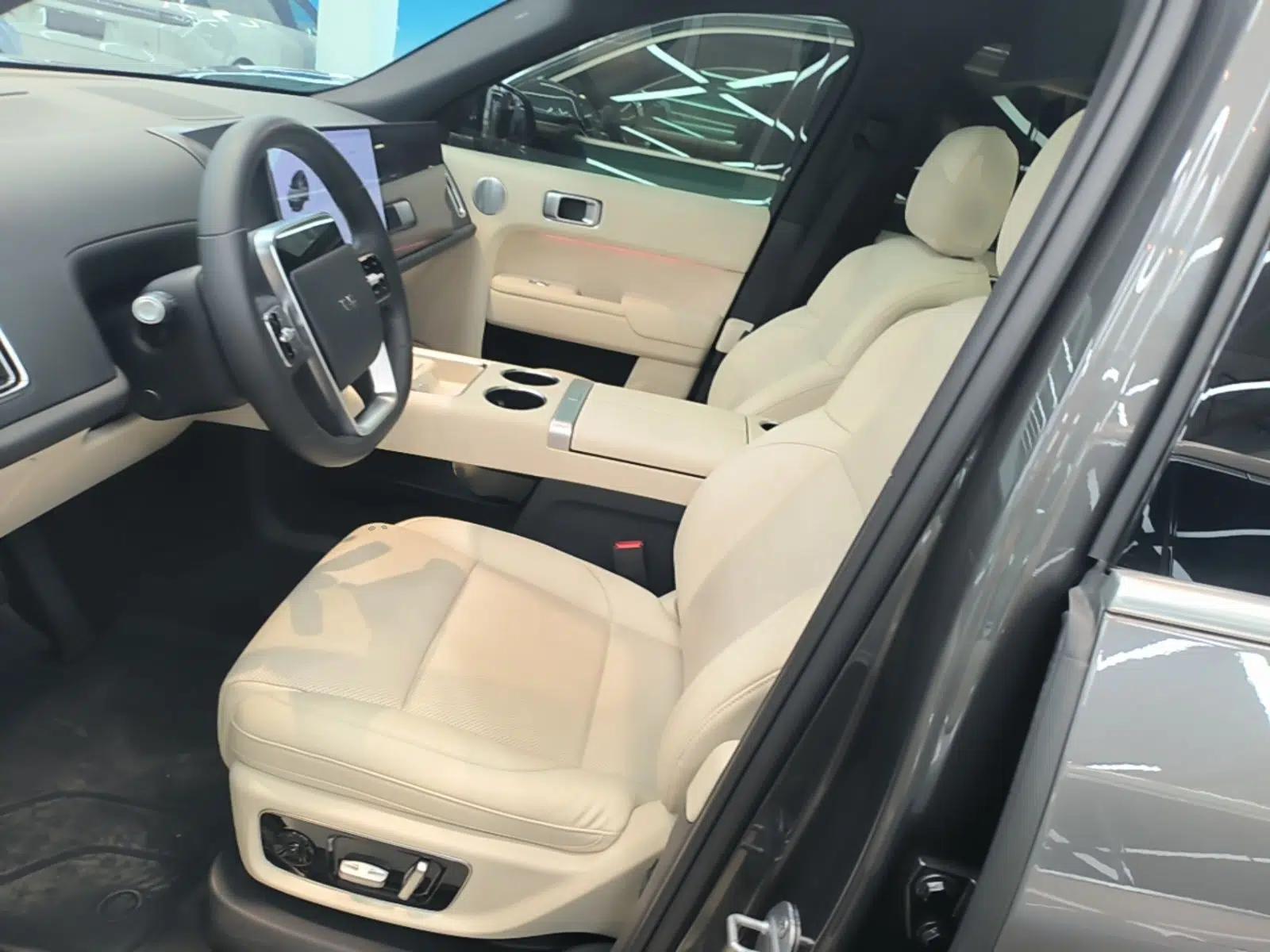 Li Auto L9 2022 Max model — миниатюра 17