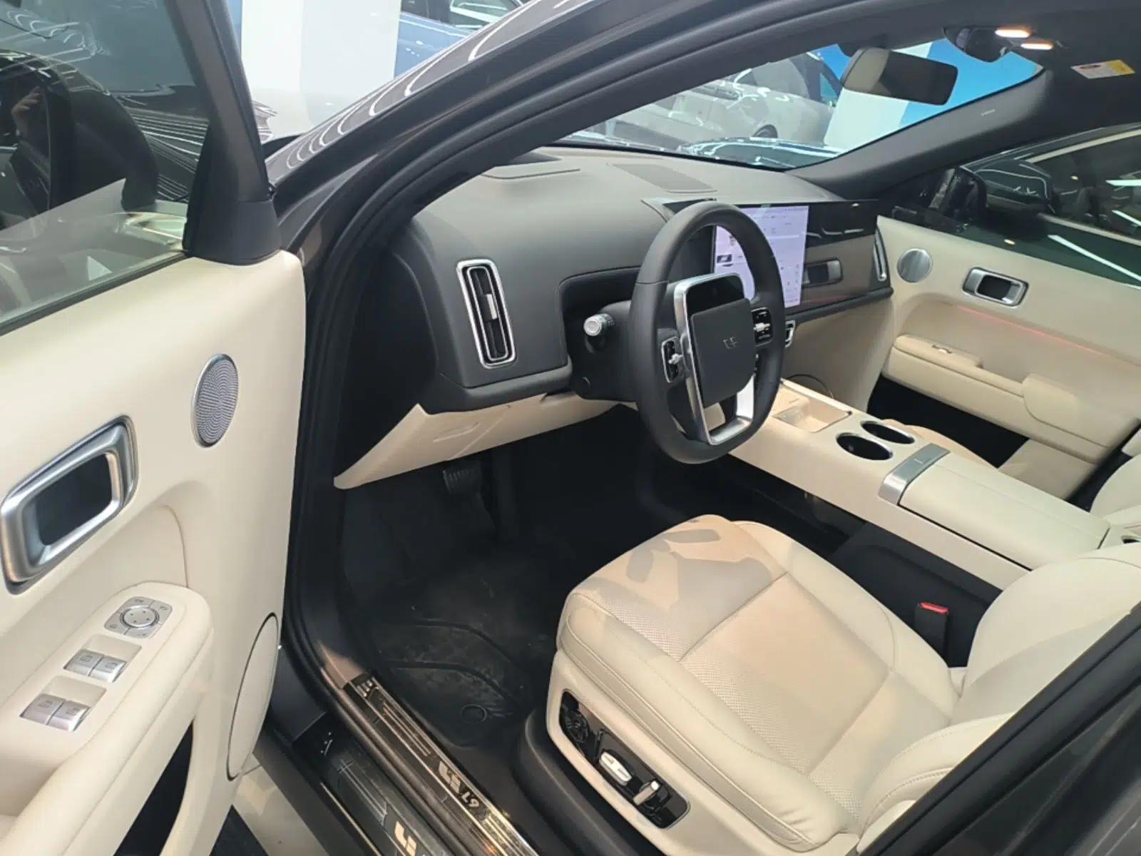 Li Auto L9 2022 Max model — миниатюра 18