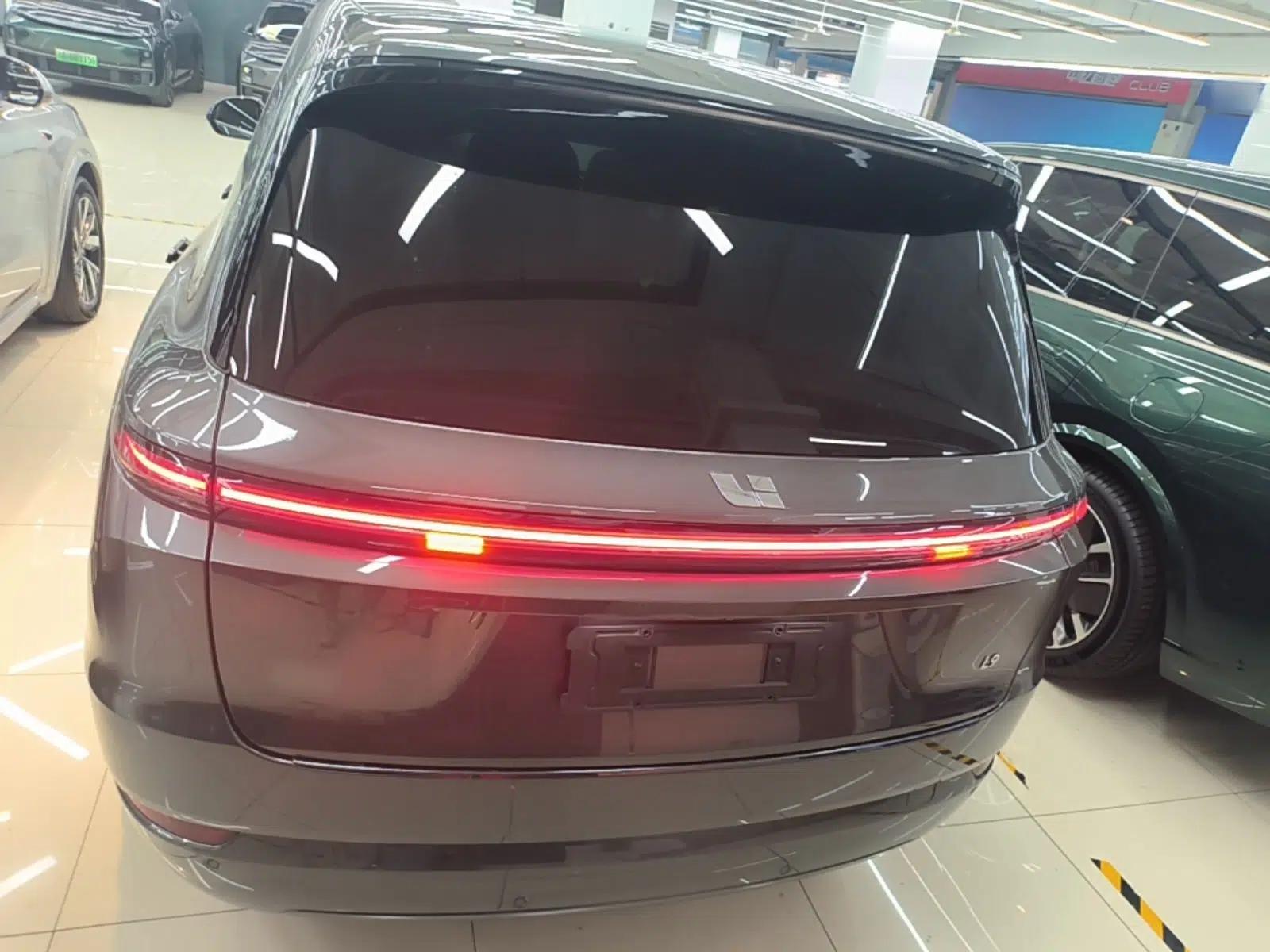 Li Auto L9 2022 Max model — миниатюра 5