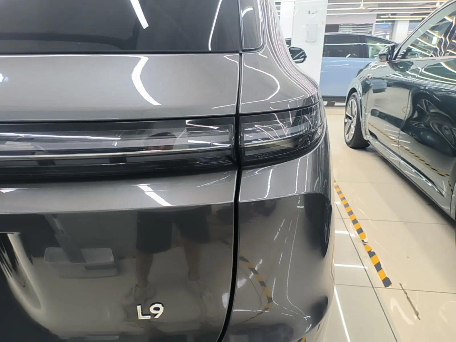 Li Auto L9 2022 Max model — миниатюра 9