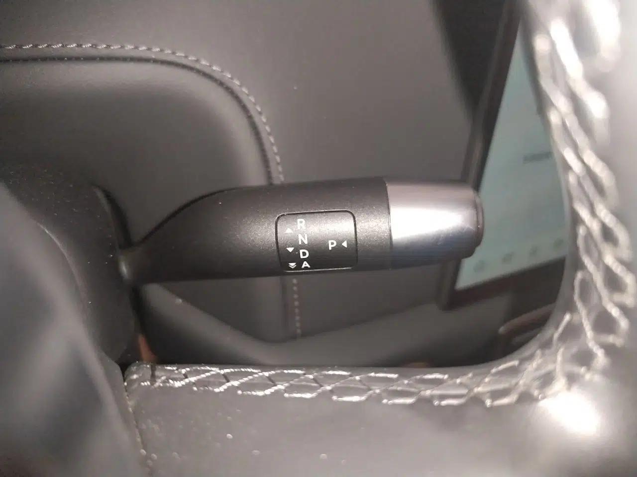 Li Auto L9 2024 Pro Model — миниатюра 14
