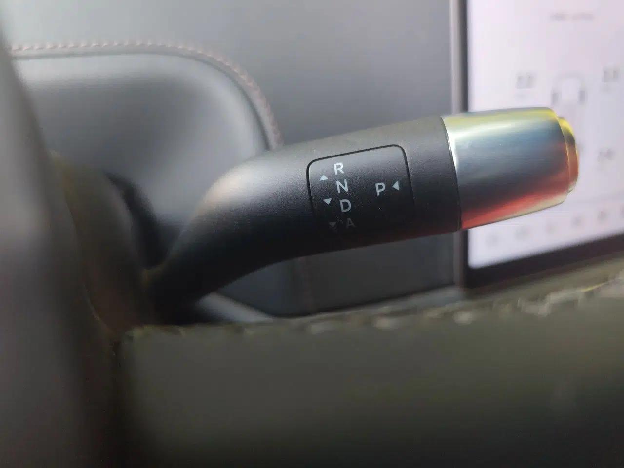 Li Auto L9 2022 Max model — миниатюра 14