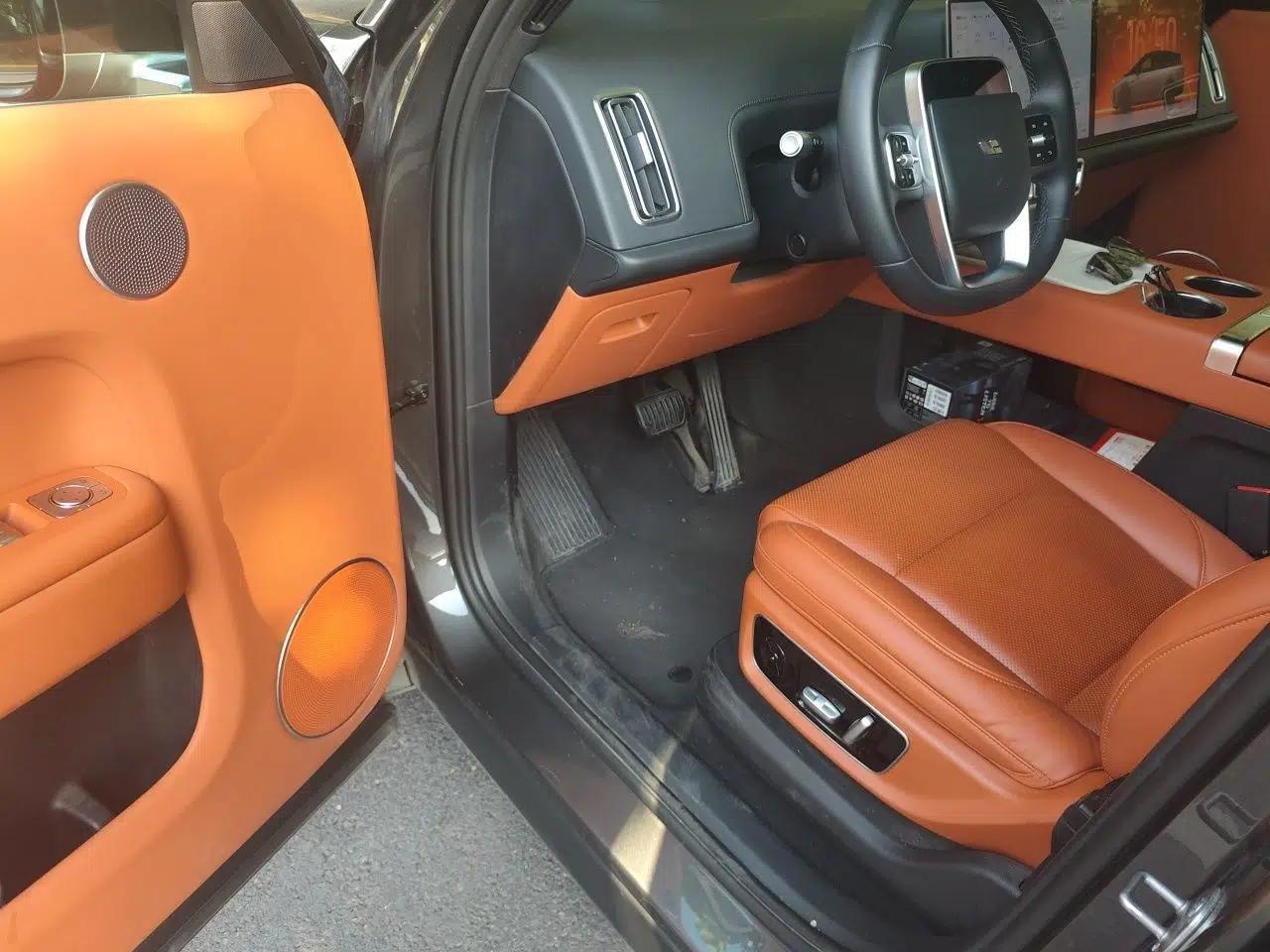 Li Auto L9 2022 Max model — миниатюра 16