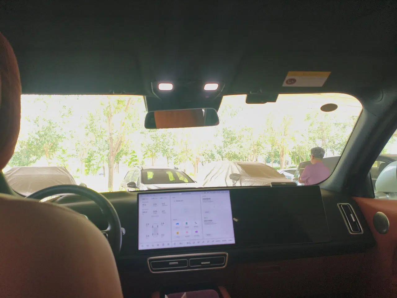 Li Auto L8 2025 Max Smart Refresh Edition — миниатюра 18