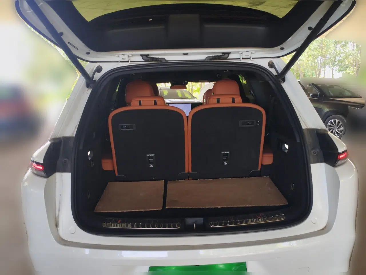 Li Auto L8 2025 Max Smart Refresh Edition — миниатюра 19