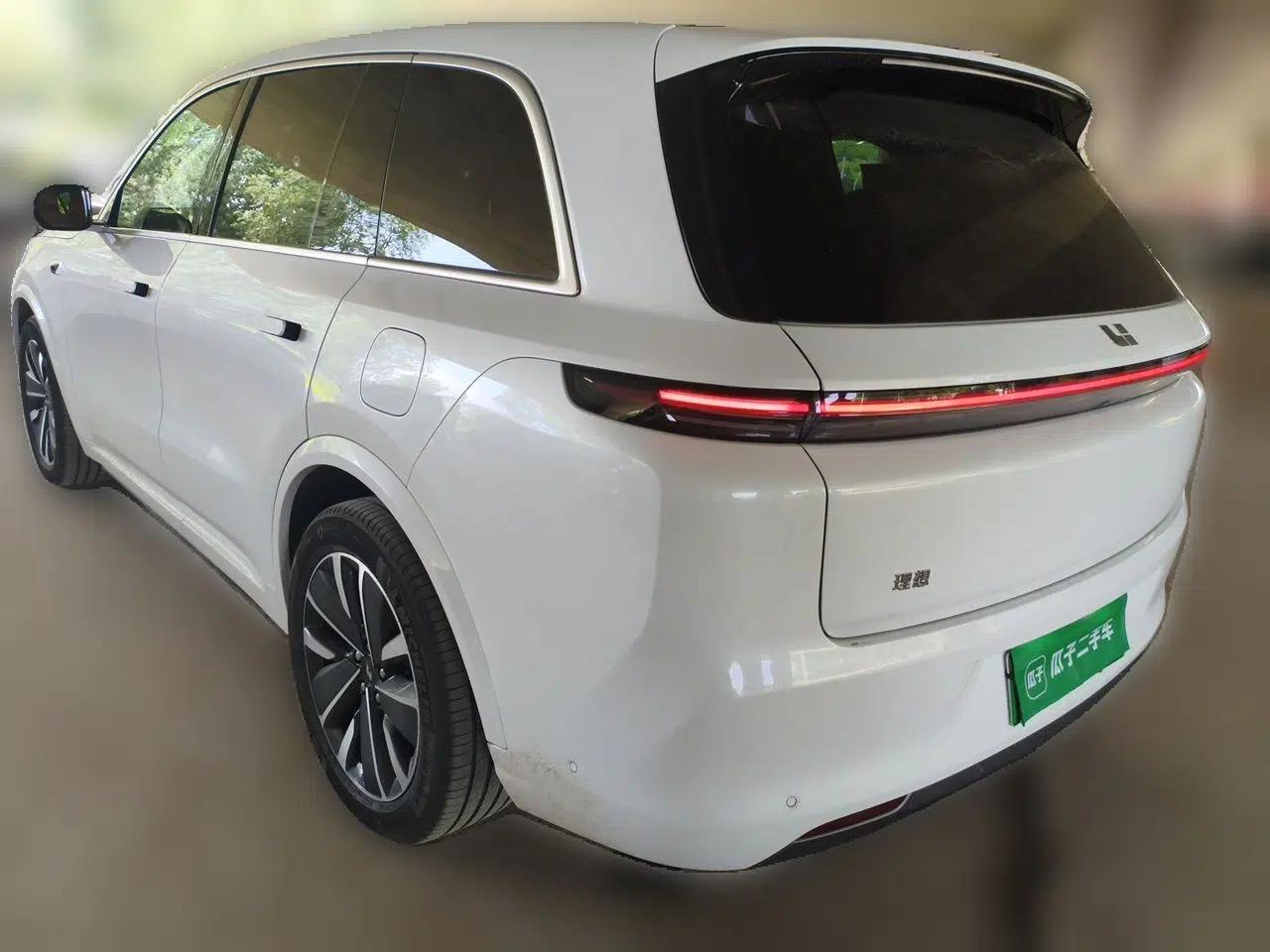 Li Auto L8 2025 Max Smart Refresh Edition — миниатюра 4