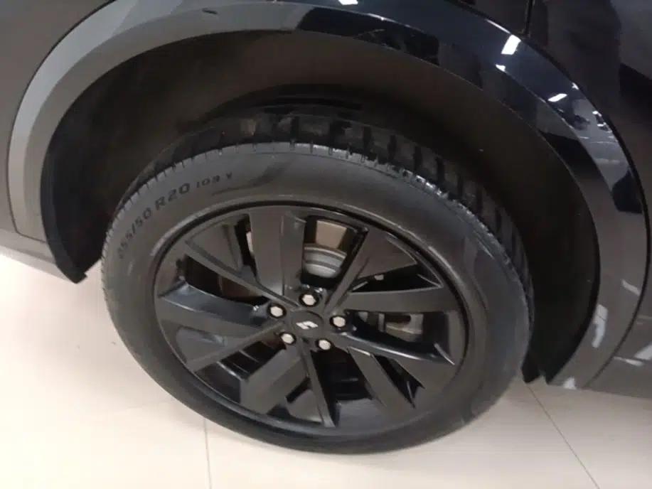 Li Auto L8 2023 Pro Model — миниатюра 11