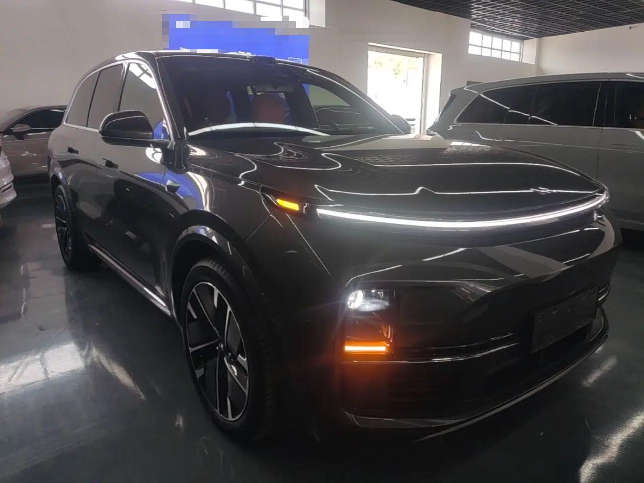 Li Auto L8 2025 Max Smart Refresh Edition — миниатюра 3