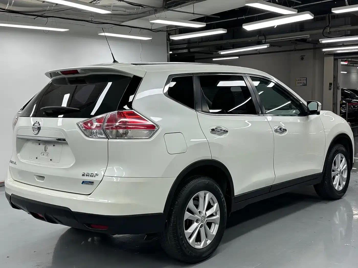 Nissan X-Trail 2014 2.0L CVT Smart Edition 2WD — миниатюра 2