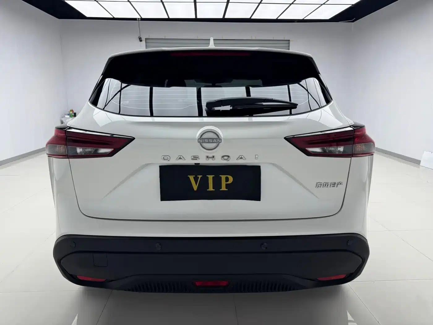 Nissan Qashqai 2023 1.3T CVT Luxury Edition — миниатюра 4