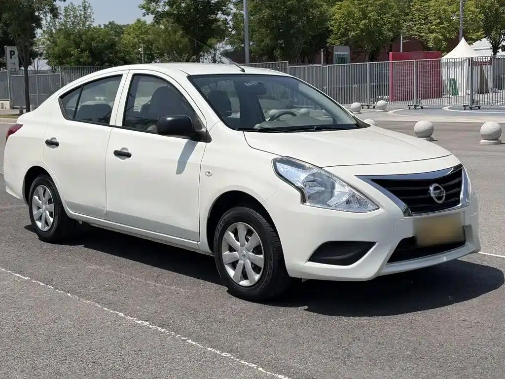 Nissan Sunny 2014 1.5XE CVT Comfort Edition — миниатюра 8