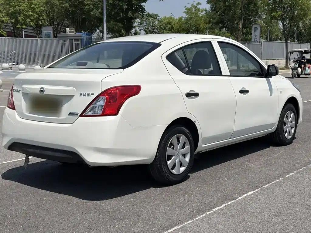 Nissan Sunny 2014 1.5XE CVT Comfort Edition — миниатюра 10