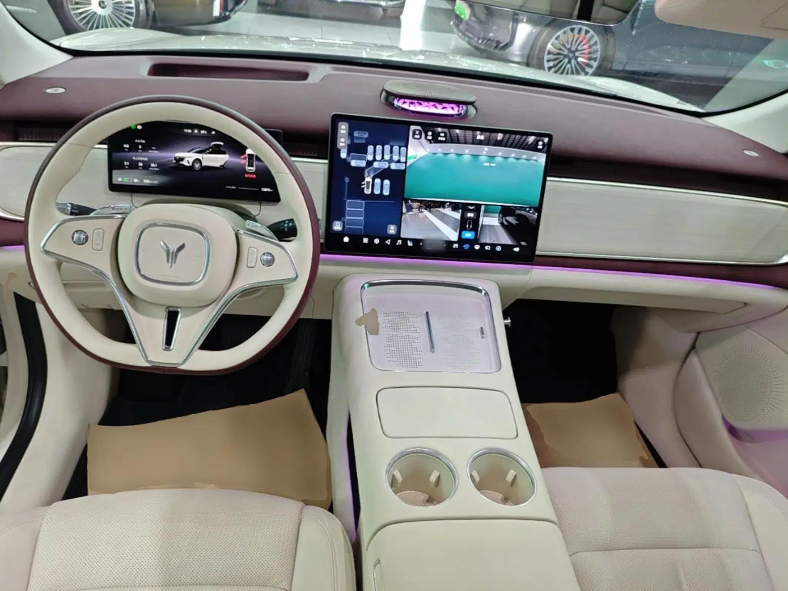 VOYAH COURAGE 2025 Model Four-Wheel-Drive Qiankun Edition — миниатюра 17