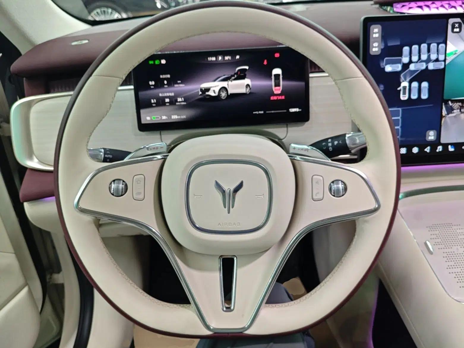 VOYAH COURAGE 2025 Model Four-Wheel-Drive Qiankun Edition — миниатюра 18