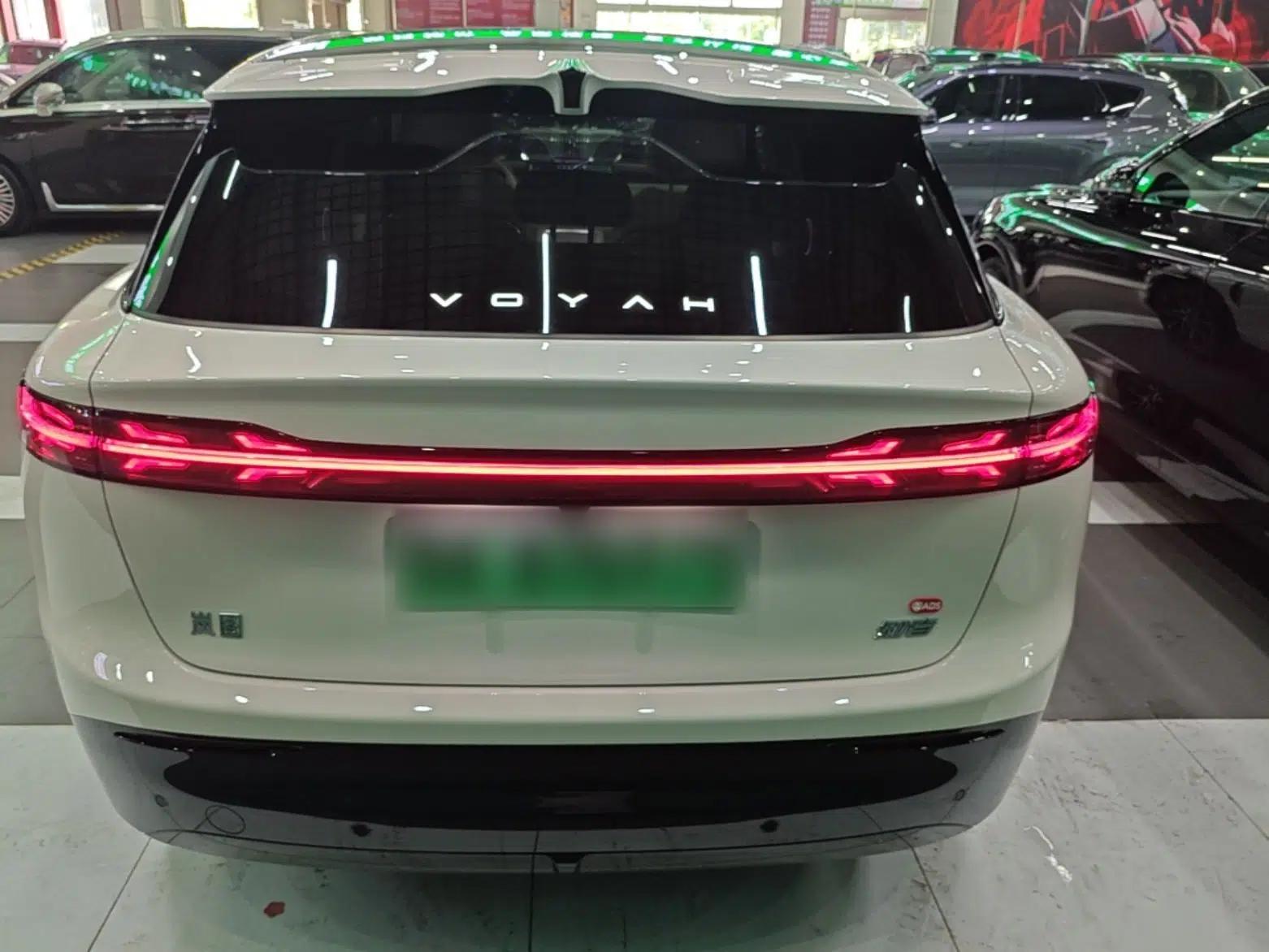 VOYAH COURAGE 2025 Model Four-Wheel-Drive Qiankun Edition — миниатюра 5