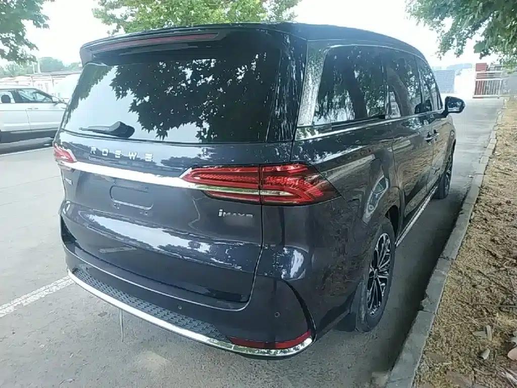 Roewe iMAX8 2021 400TGI Supreme Series Premium Edition — миниатюра 7