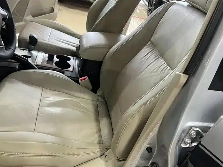 2009 Pajero (Imported) 3.8L 5-Door Premium Edition — миниатюра 13