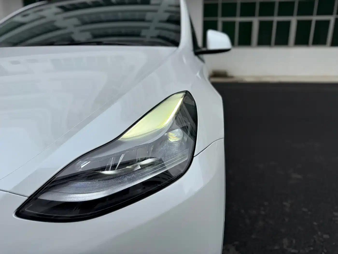 Model Y 2022 Performance All-Wheel Drive — миниатюра 23