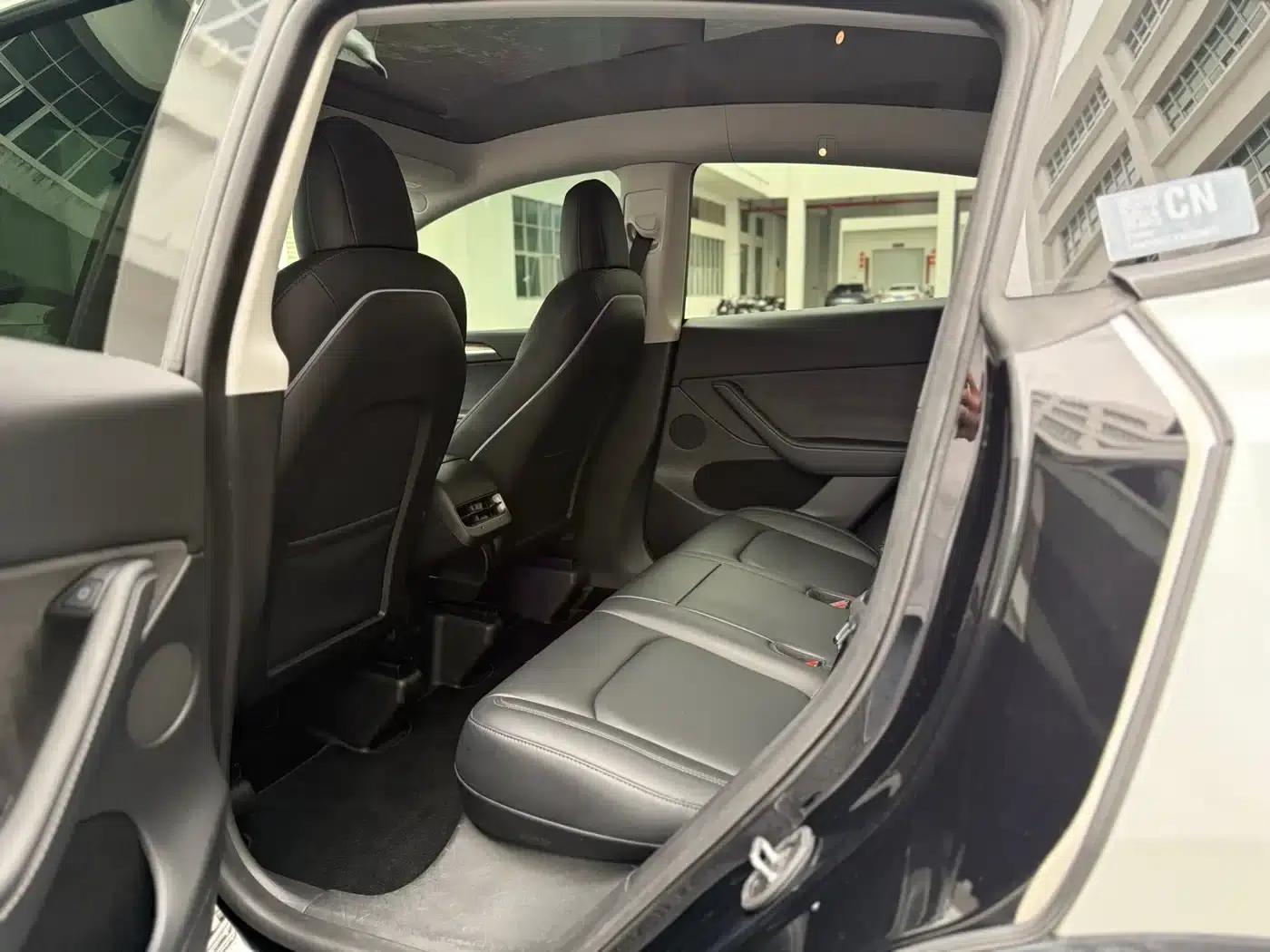 Model Y 2022 Performance All-Wheel Drive — миниатюра 8