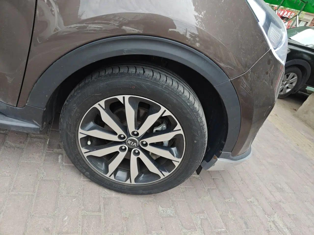 Kia KX5 2016 1.6T Automatic Two-Wheel Drive DLX — миниатюра 8