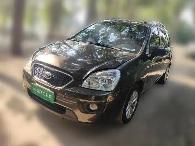 Kia Carens 2011 2.0L 7-Seater Automatic Standard Edition