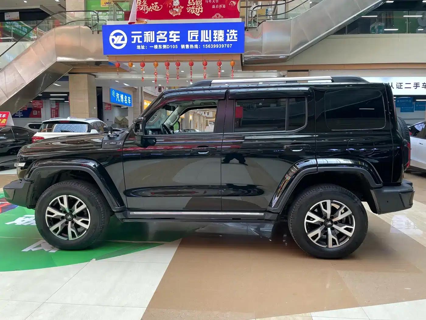 The 2021 Tank 300 City Edition 2.0T is very stylish. — миниатюра 3