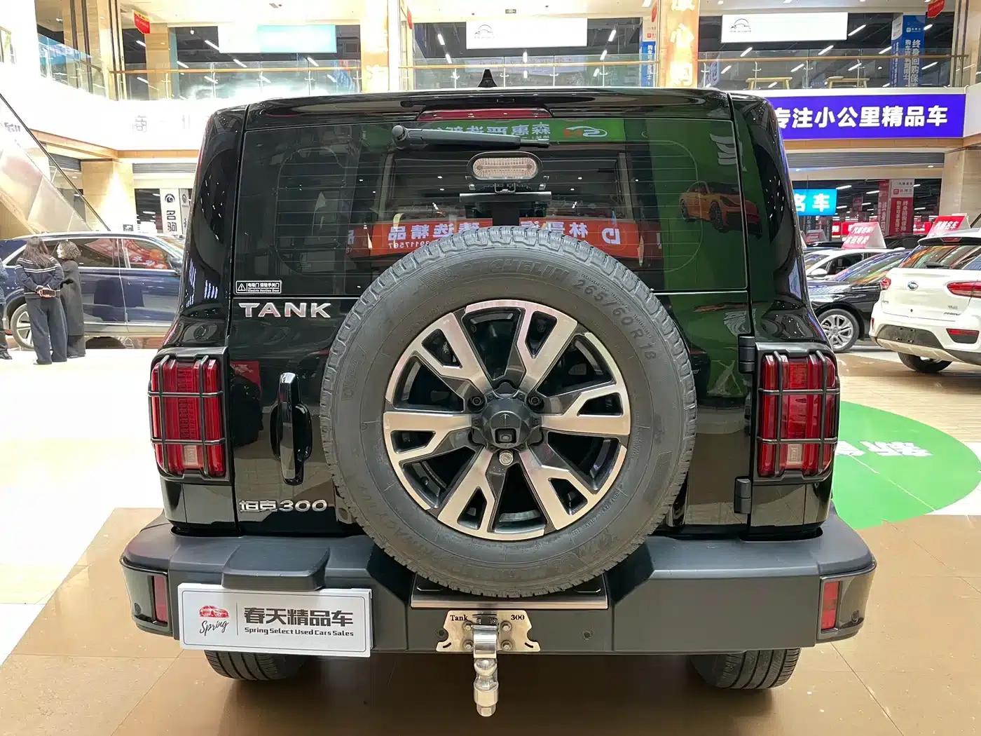 The 2021 Tank 300 City Edition 2.0T is very stylish. — миниатюра 5