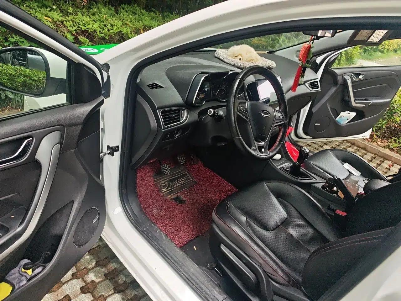 Chery Arrizo 5 2017 1.5L Manual Lingchao Edition — миниатюра 19