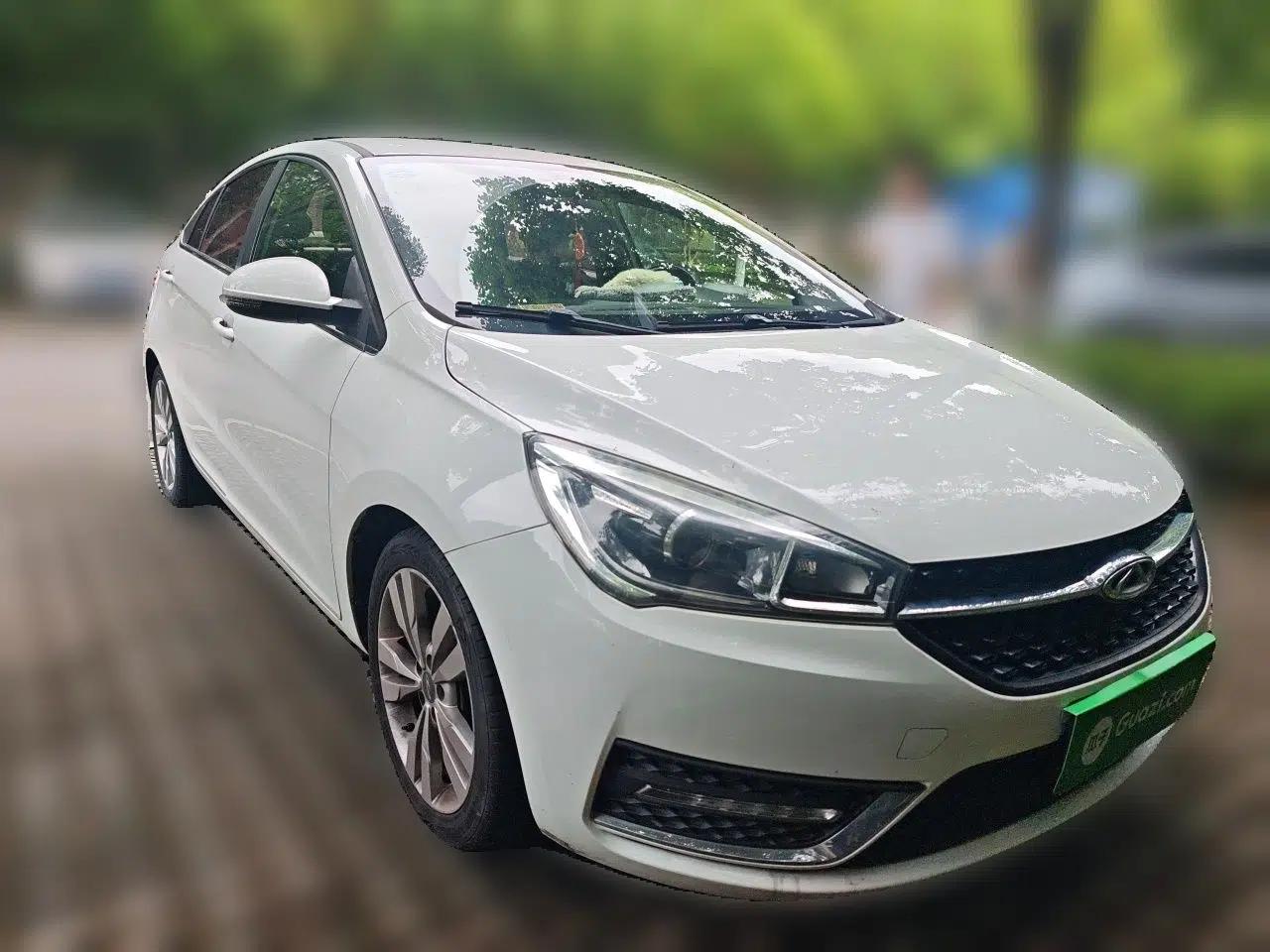 Chery Arrizo 5 2017 1.5L Manual Lingchao Edition — миниатюра 3