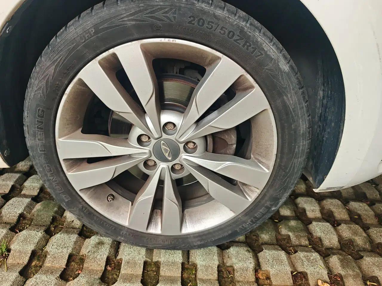 Chery Arrizo 5 2017 1.5L Manual Lingchao Edition — миниатюра 8