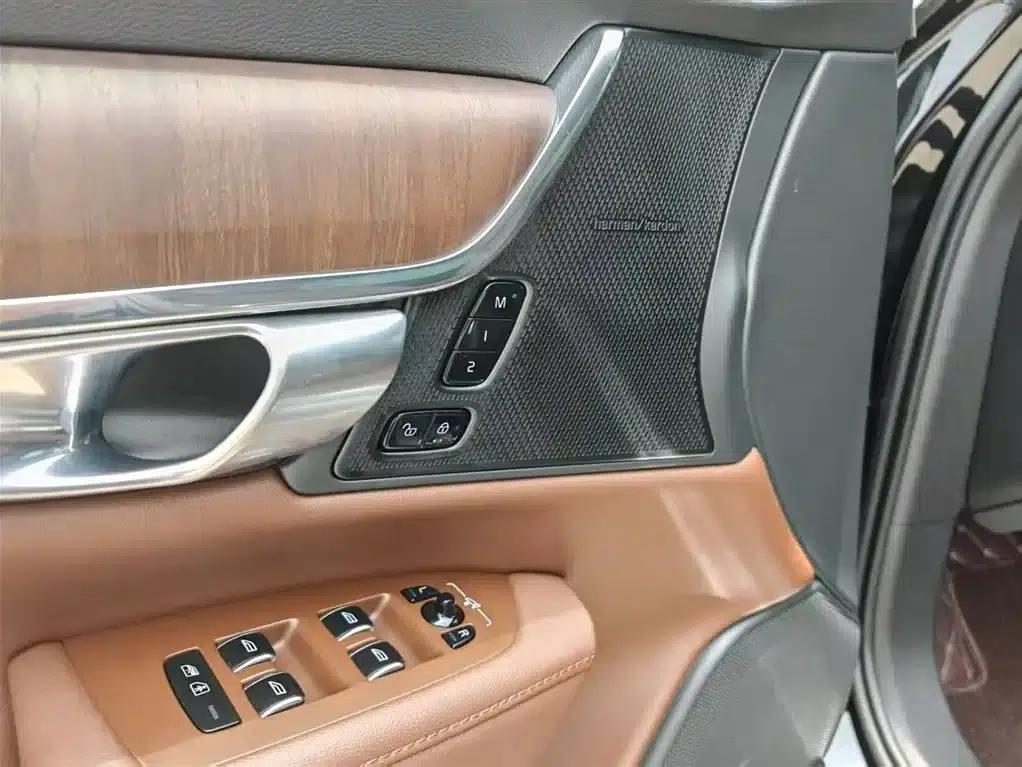 2023 Volvo S90 B5 Inscription Luxury Edition — миниатюра 13