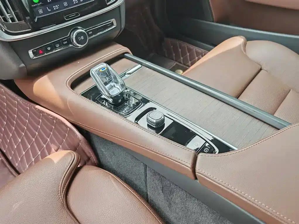 2023 Volvo S90 B5 Inscription Luxury Edition — миниатюра 15