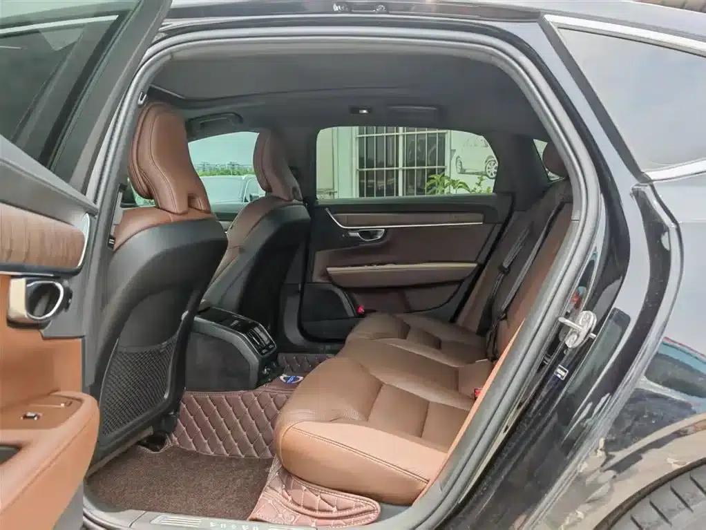 2023 Volvo S90 B5 Inscription Luxury Edition — миниатюра 16