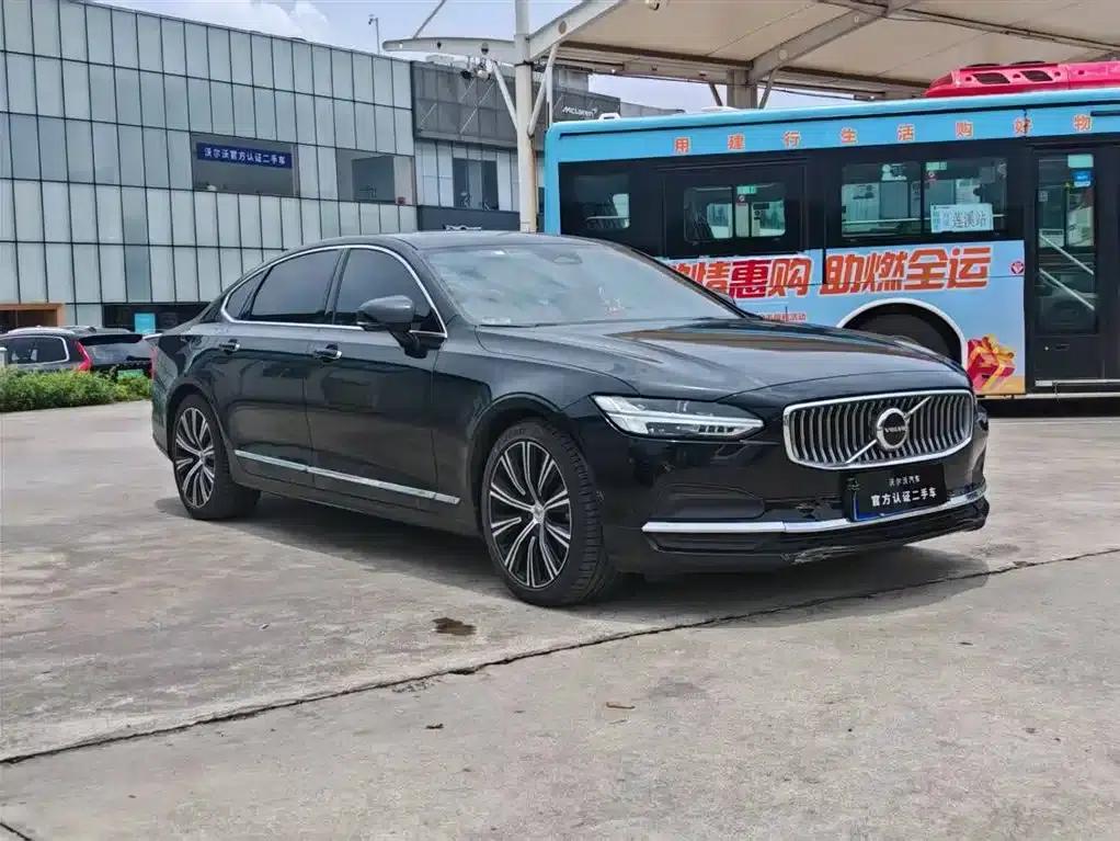 2023 Volvo S90 B5 Inscription Luxury Edition — миниатюра 3