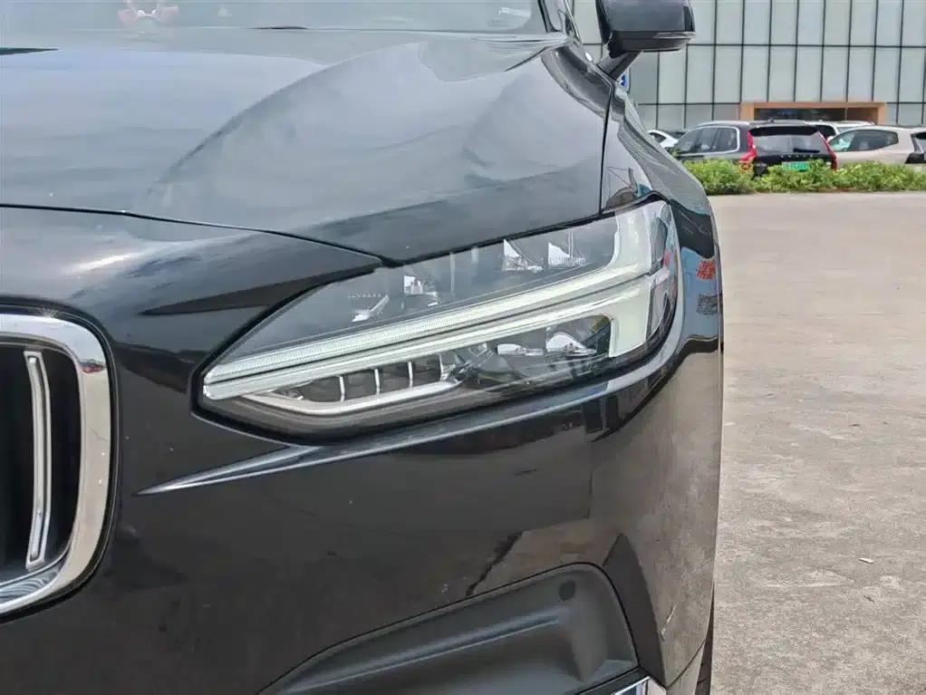 2023 Volvo S90 B5 Inscription Luxury Edition — миниатюра 4