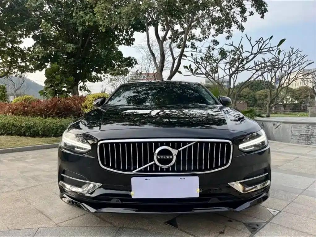 2020 Volvo S90 T5 Inscription Luxury Edition — миниатюра 2